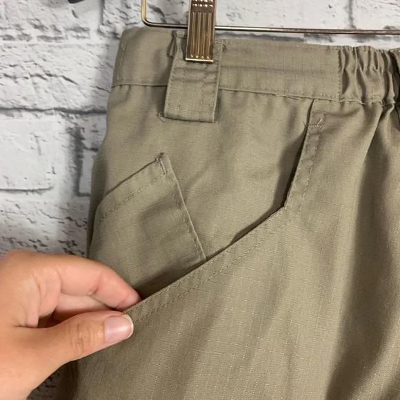 Tactical HikersMen’s Waterproof Tactical Trouser  Size Small (Flawed) - Picture 11 of 16